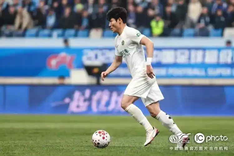 欧联杯：阿森纳 VS 法兰克福